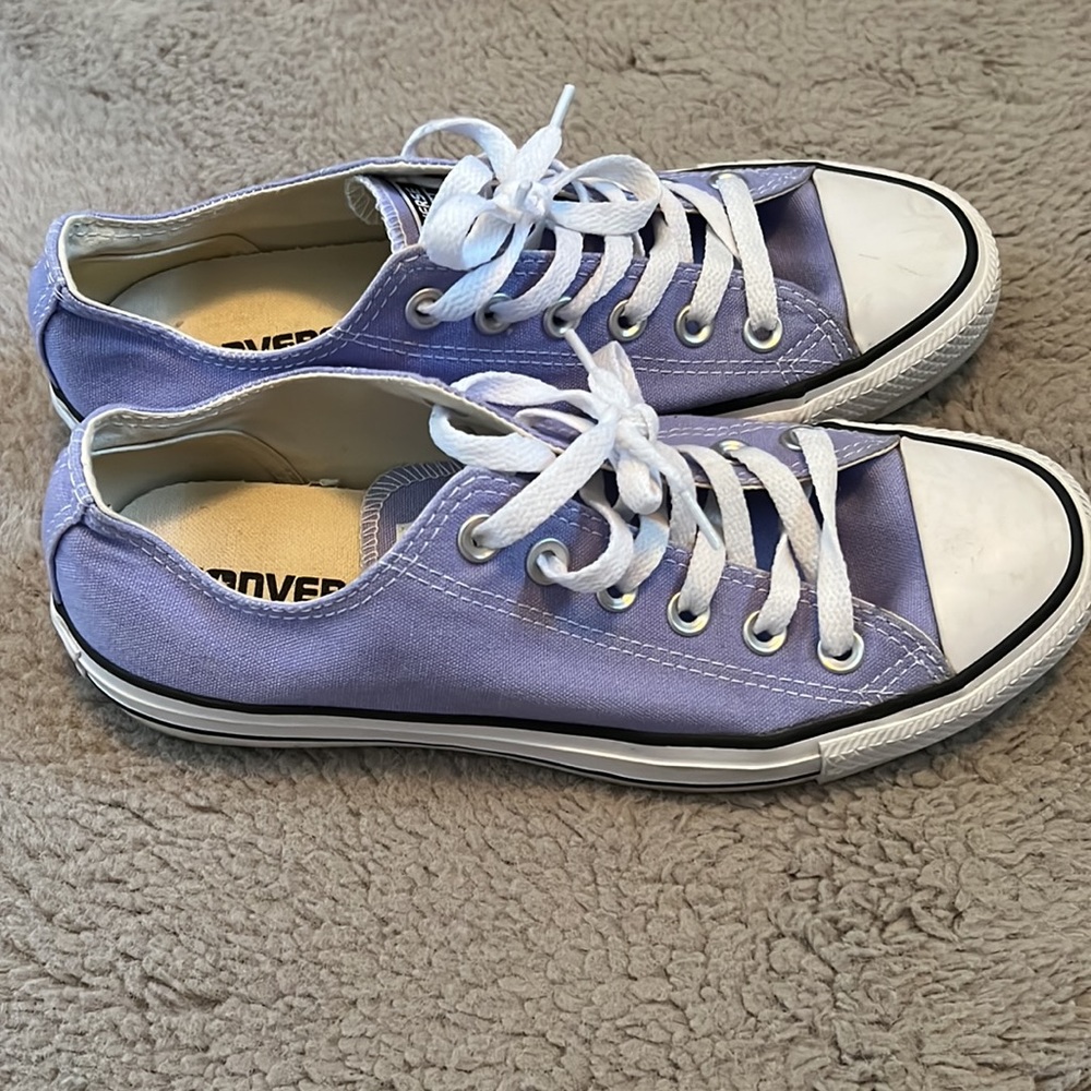 Lilac Converse - Picture 4 of 4
